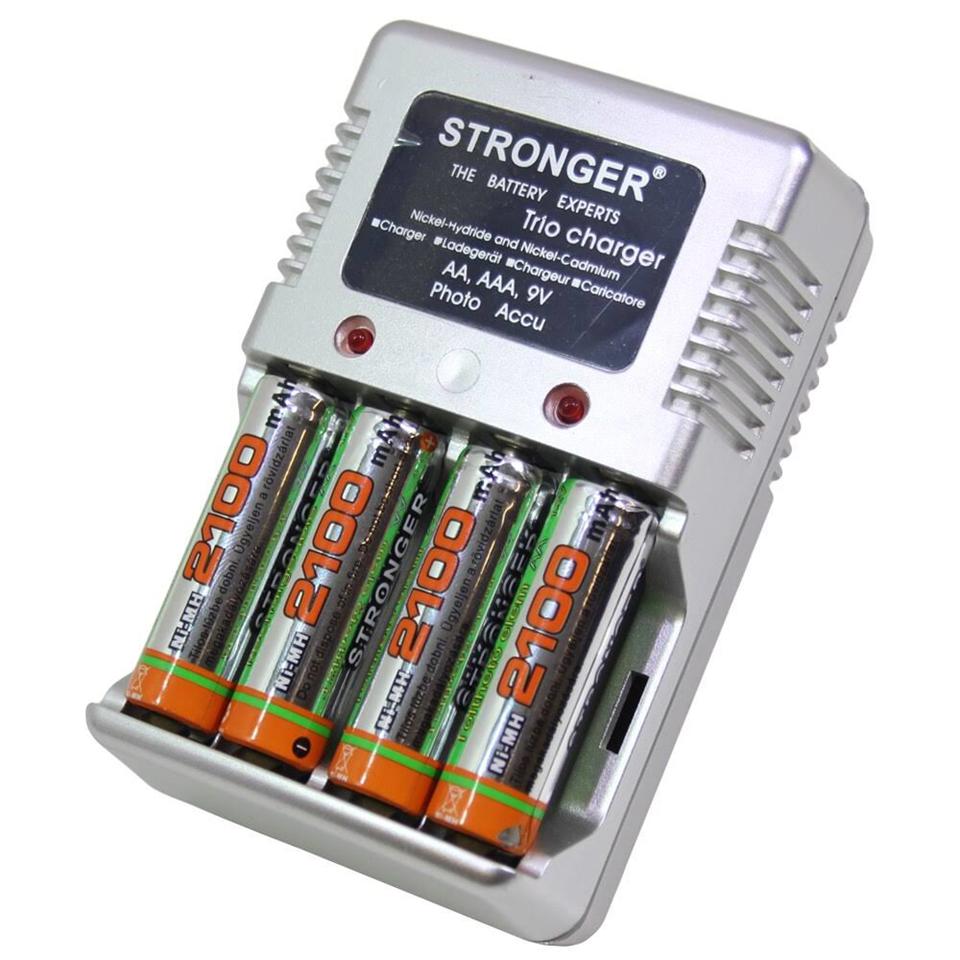 Univerzális elemtöltő + 4 db tölthető 2100mAh ceruza akku