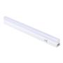 700 lumen fényerejű, 57 cm-es T5 LED fénycső armatúrával és hálózati csatlakozóval 8W